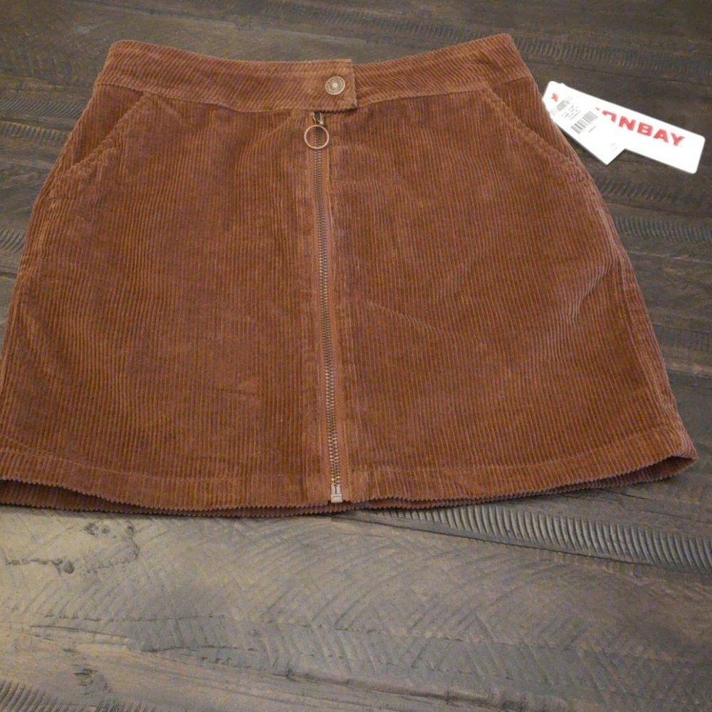 Corduroy skirt